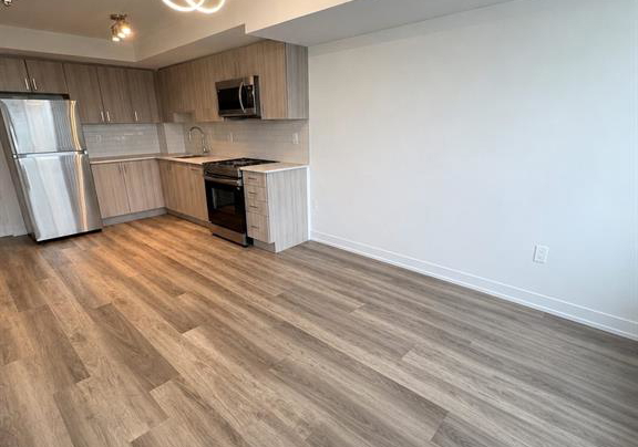 1435-celebration-drive-pickering-ontario-26018303
