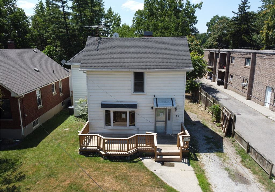 30-delaware-avenue-chatham-ontario-26018311