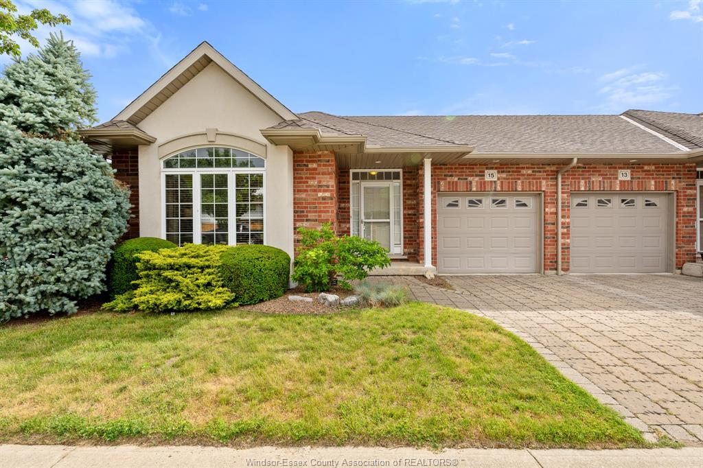 15-oakgrove-lane-chatham-ontario-26018314