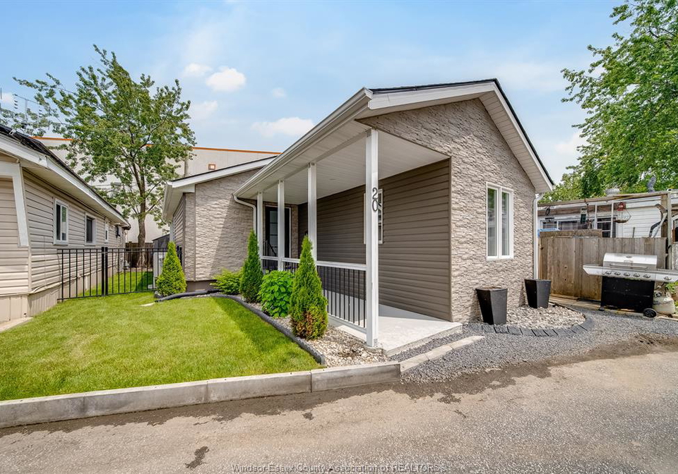 20-bonita-avenue-windsor-ontario-26018316
