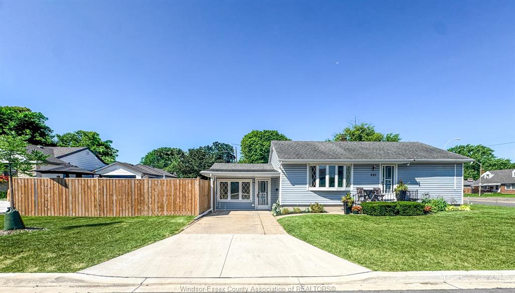 805-matthew-brady-windsor-ontario-26018319