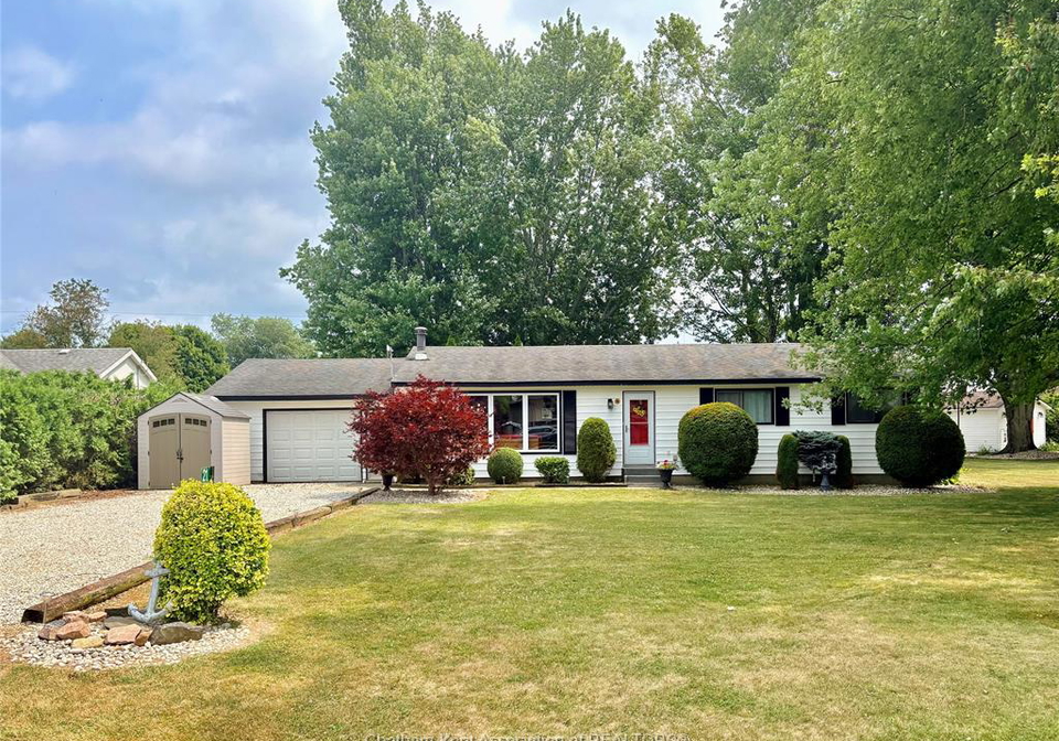 21-victoria-street-dealtown-ontario-26018341