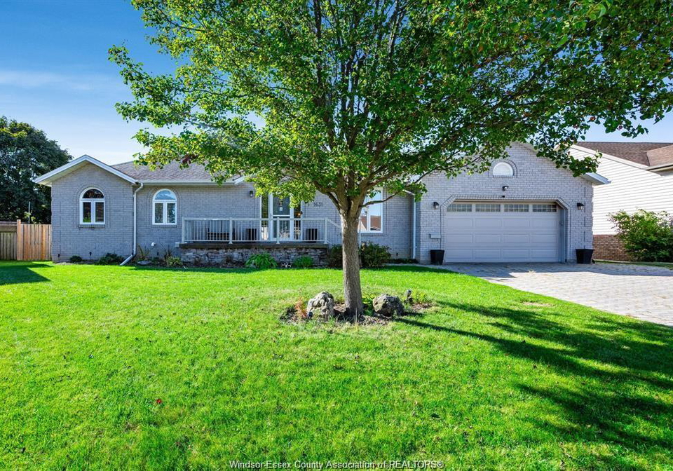 1631-cherrywood-drive-lakeshore-ontario-26018345