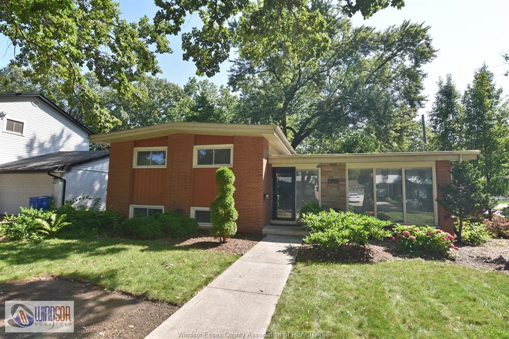 3490-st-patricks-drive-windsor-ontario-26018356