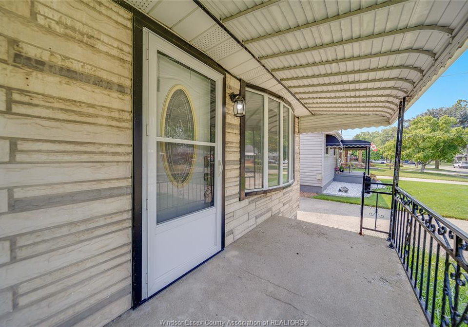1650-glendale-windsor-ontario-26018369