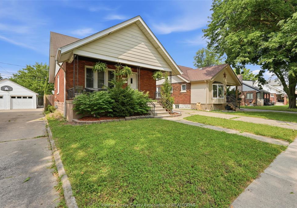 1585-pillette-windsor-ontario-26018382