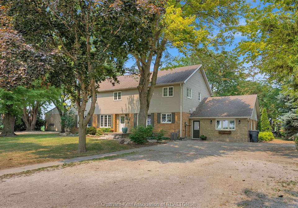 6653-st-philippes-line-grande-pointe-ontario-26018393