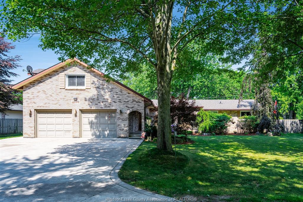 110-lake-erie-drive-amherstburg-ontario-26018401