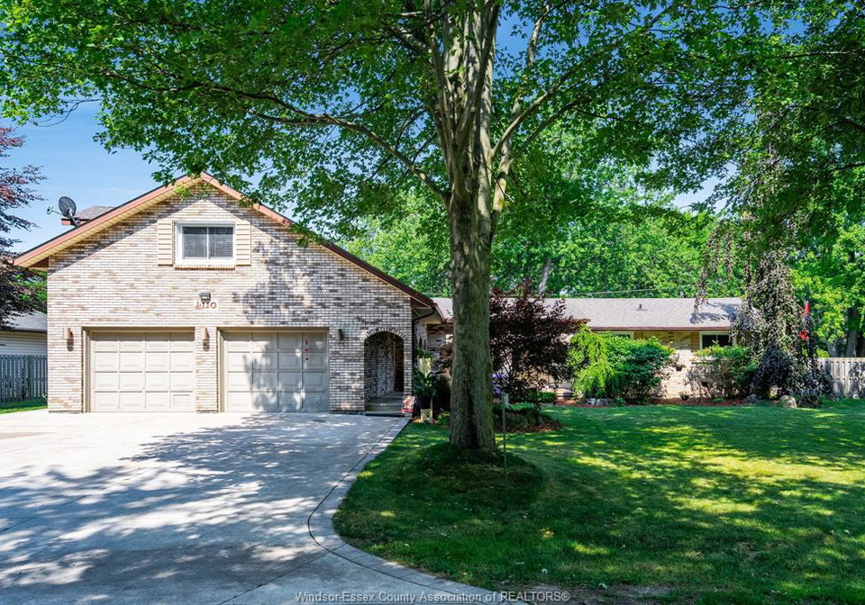 110-lake-erie-drive-amherstburg-ontario-26018401