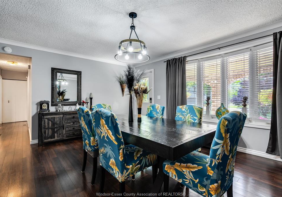110-lake-erie-drive-amherstburg-ontario-26018401
