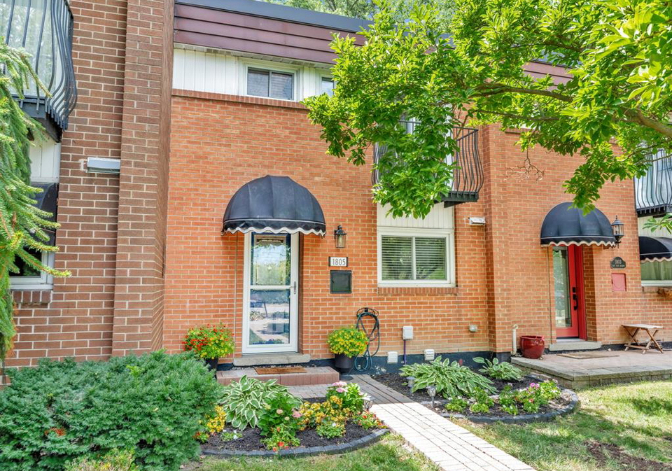 1805-east-gate-estates-windsor-ontario-26018409