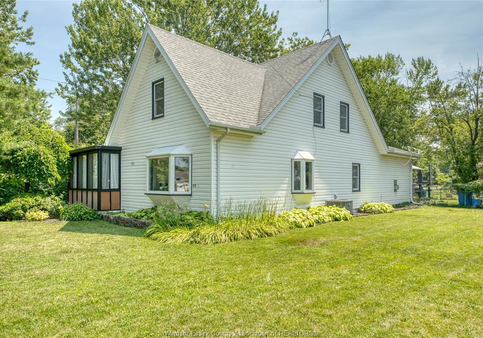 12437-st-thomas-tecumseh-ontario-26018422