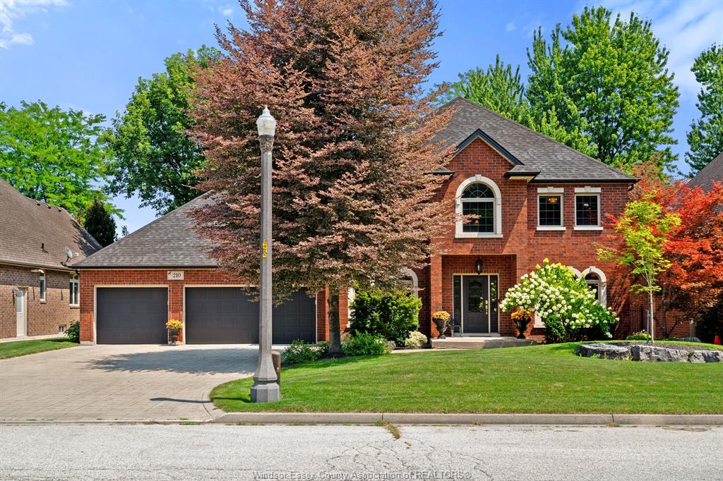 210-vintage-oak-drive-tecumseh-ontario-26018424