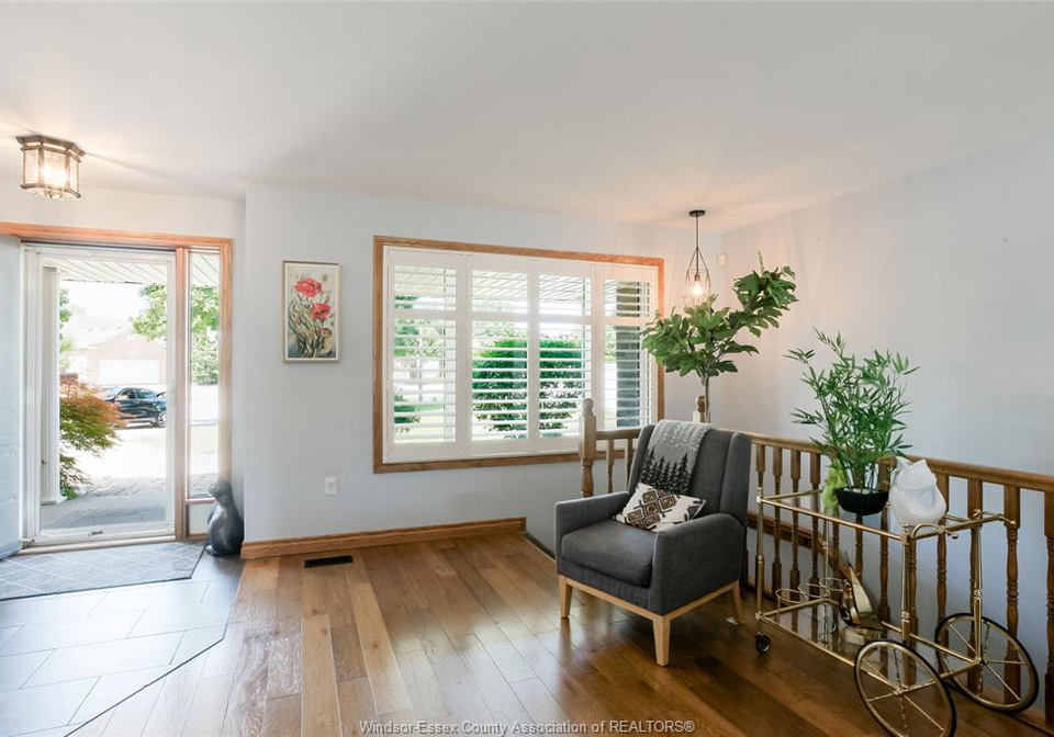 521-royal-ridge-crescent-amherstburg-ontario-26018428