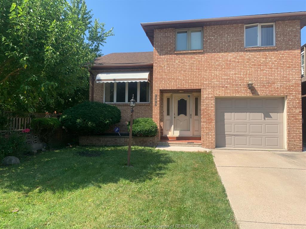 2383-parkwood-windsor-ontario-26018434