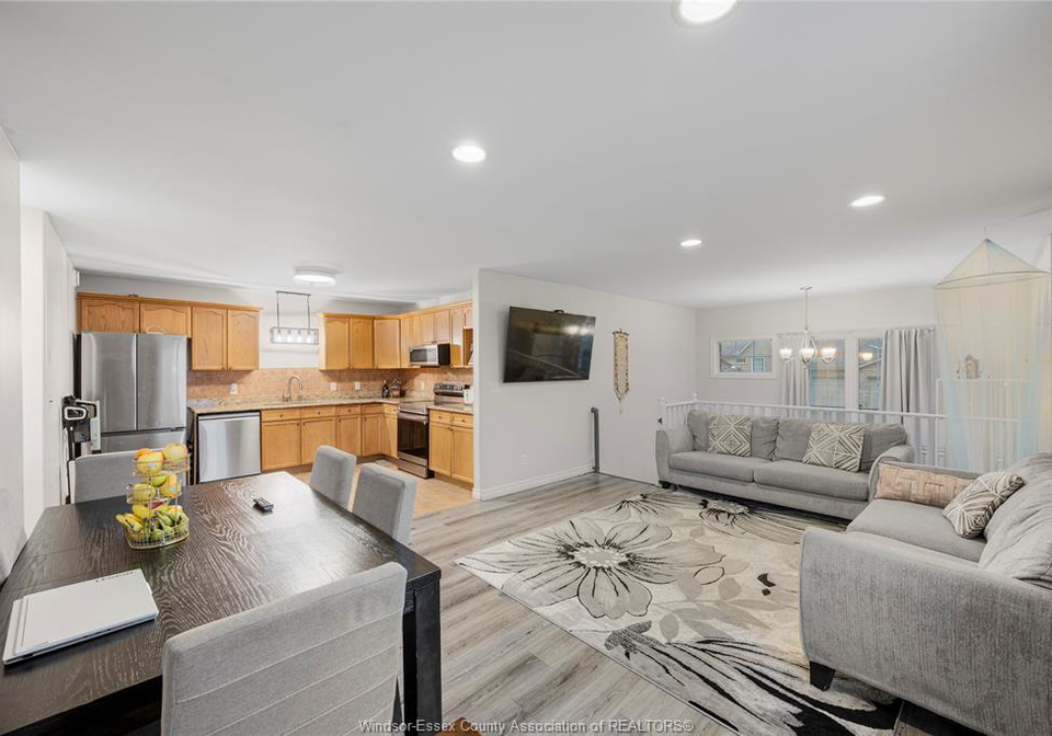 4574-tumbleweed-crescent-windsor-ontario-26018444