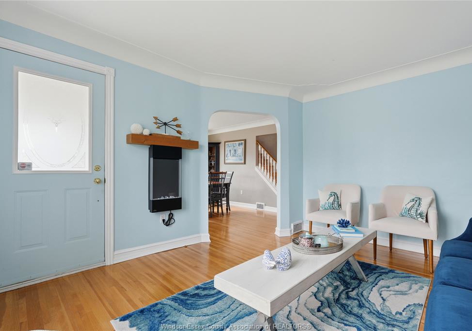 260-laurier-lasalle-ontario-26018445
