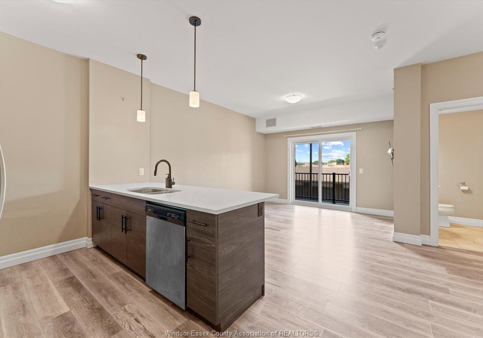5840-newman-boulevard-lasalle-ontario-26018455