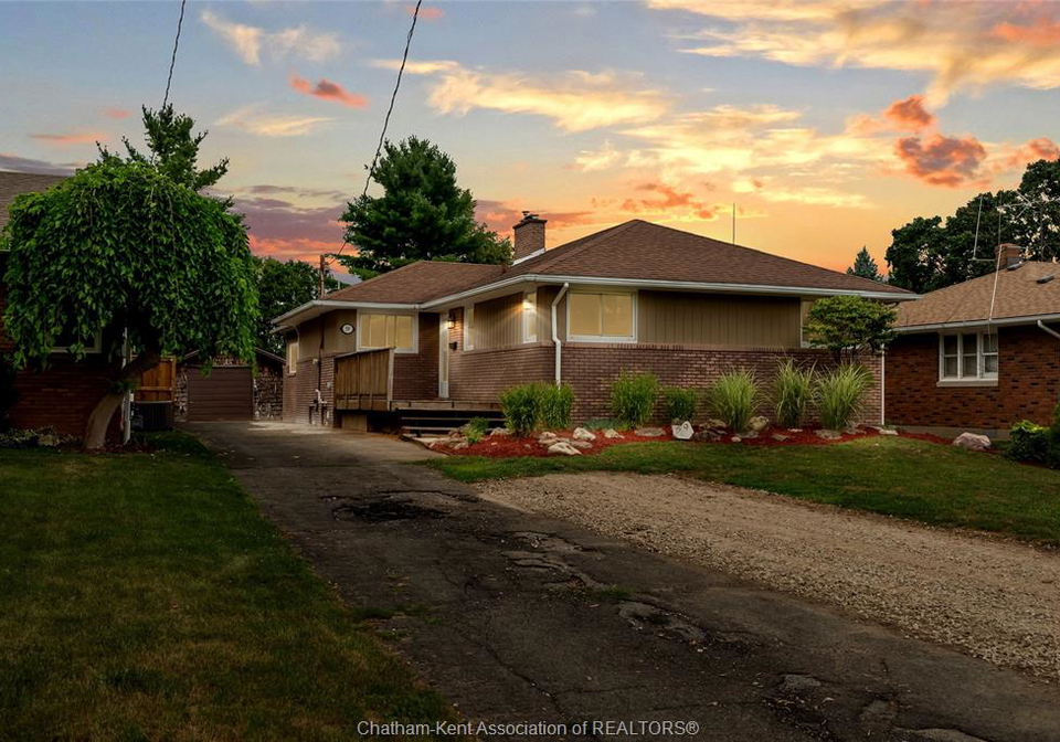 59-wiltshire-drive-chatham-ontario-26018463