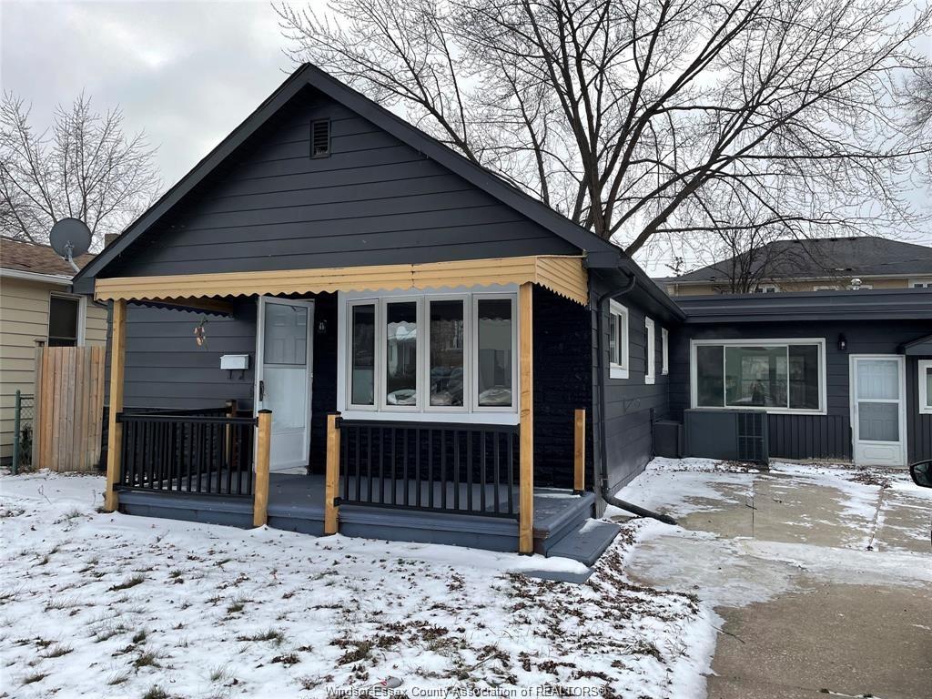 819-frank-avenue-windsor-ontario-26018490
