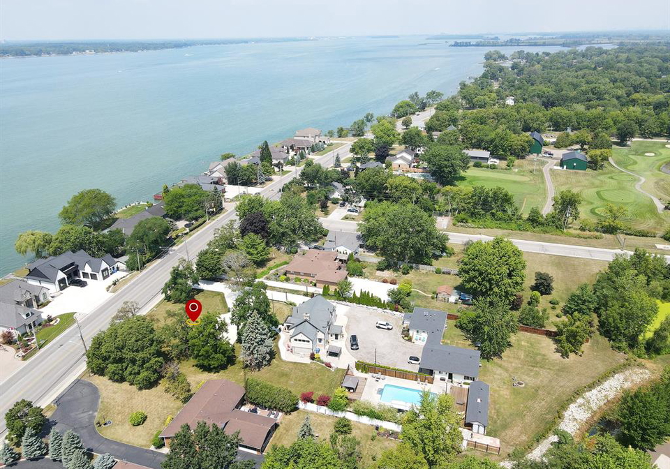 777-front-road-north-amherstburg-ontario-26018496