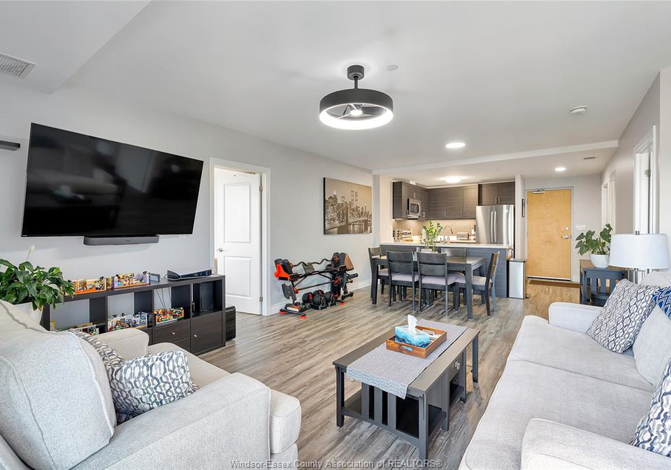 1675-banwell-road-windsor-ontario-26018502