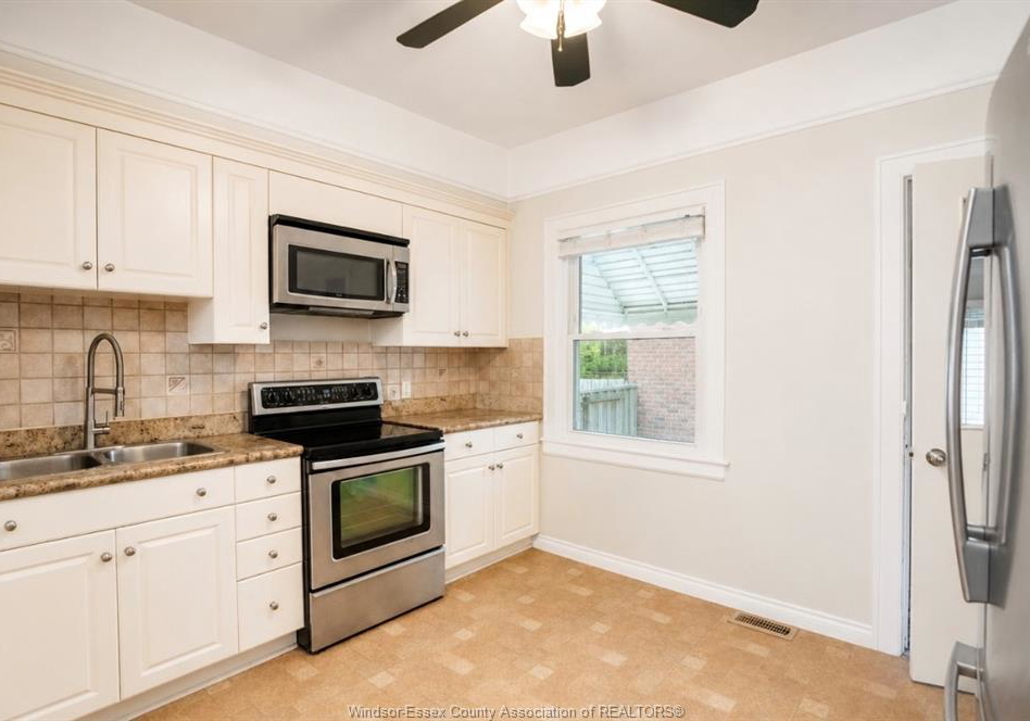415-grove-windsor-ontario-26018503