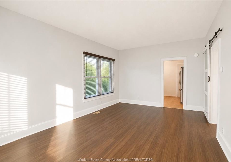 415-grove-windsor-ontario-26018503