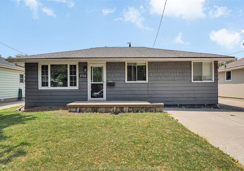 1721-glendale-windsor-ontario-26018505