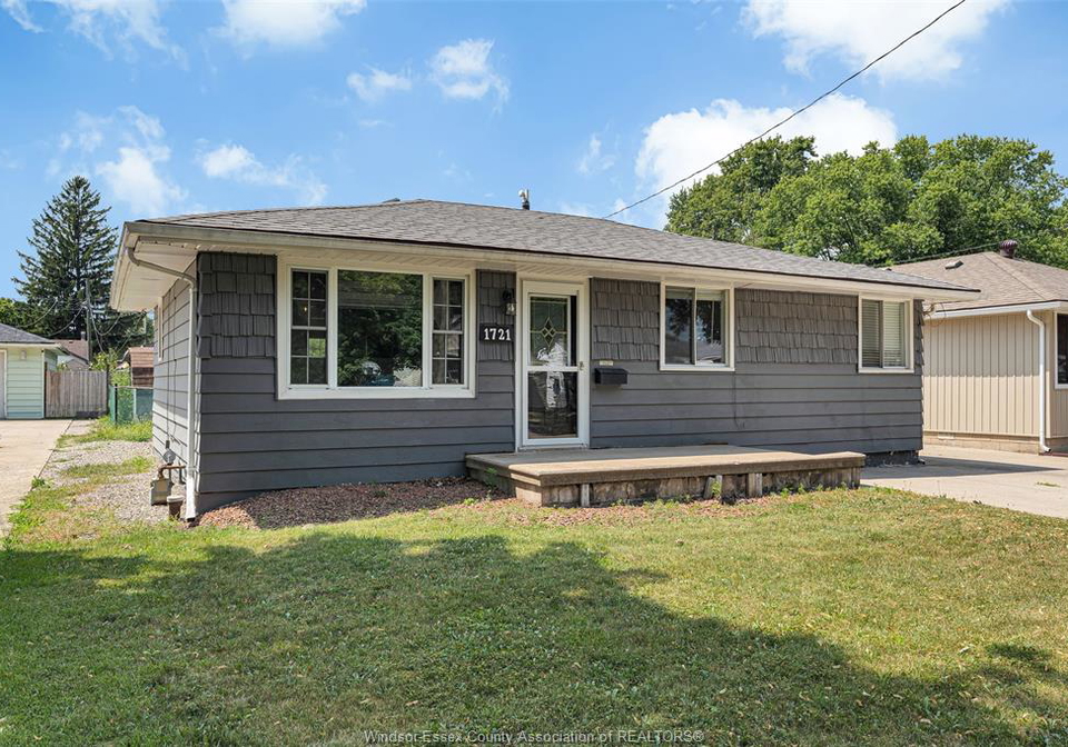1721-glendale-windsor-ontario-26018505
