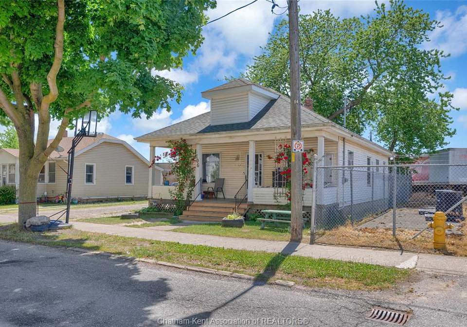 106-st-george-street-chatham-ontario-26018518