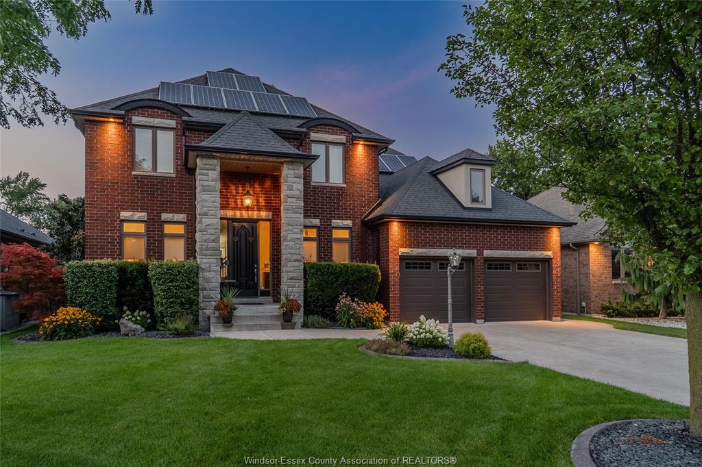 425-superior-street-lasalle-ontario-26018543