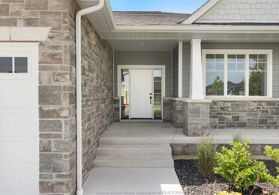 302-blake-avenue-belle-river-ontario-26018558