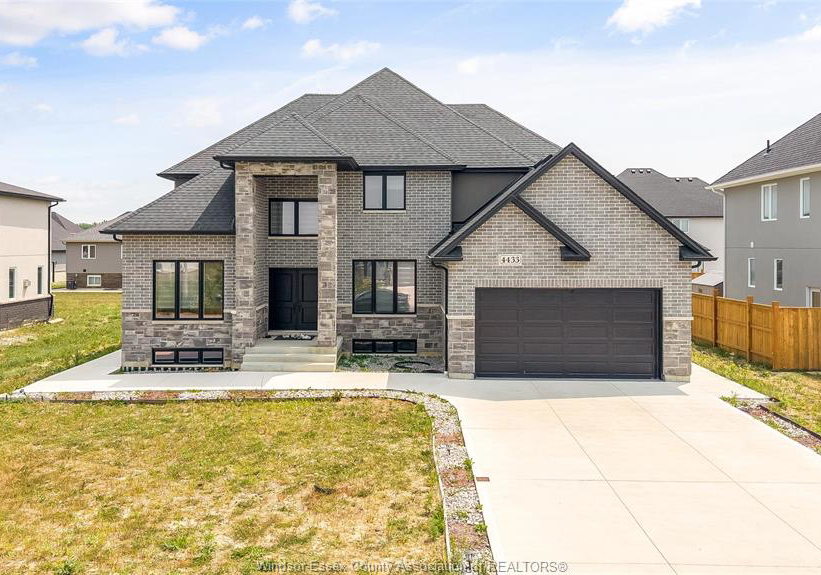 4433-belmont-comber-ontario-26018580