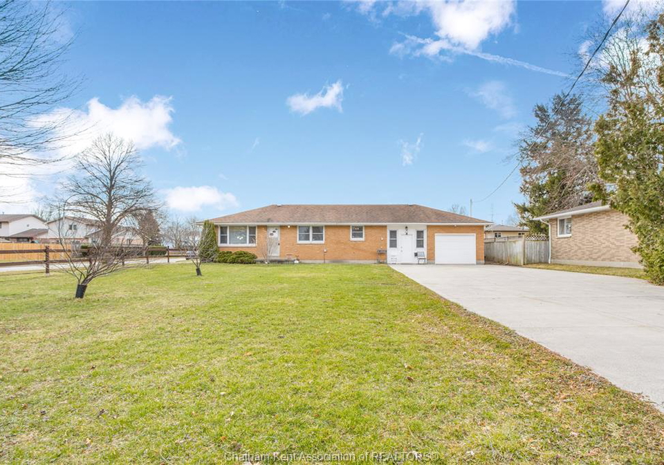 410-mcnaughton-avenue-east-chatham-ontario-26018587