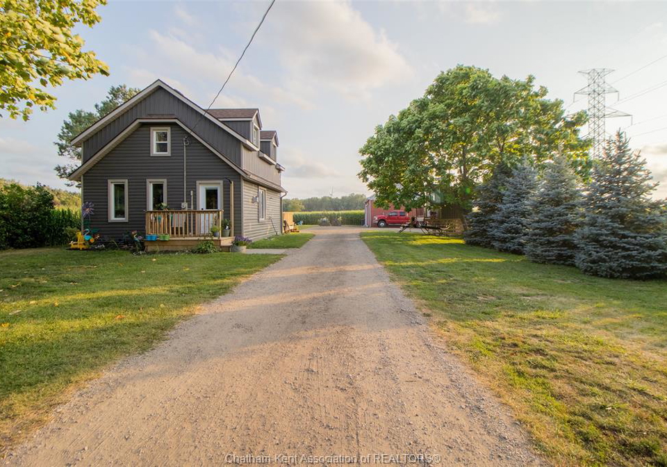 21956-charing-cross-road-charing-cross-ontario-26018609