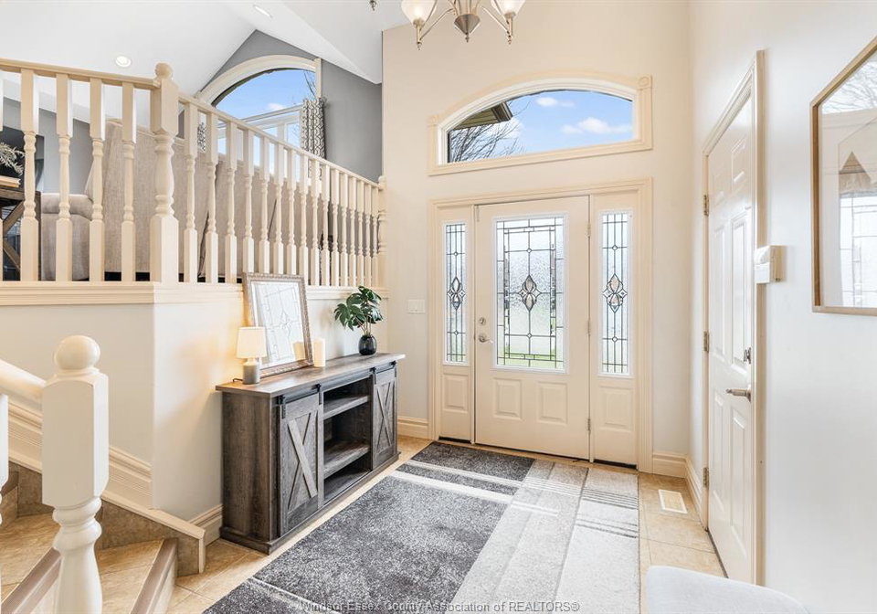 7-beniuk-court-leamington-ontario-26018618
