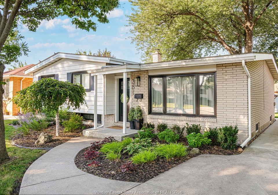 381-watson-windsor-ontario-26018626