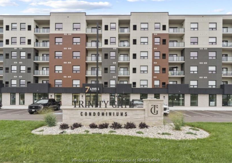 4755-walker-road-windsor-ontario-26018629