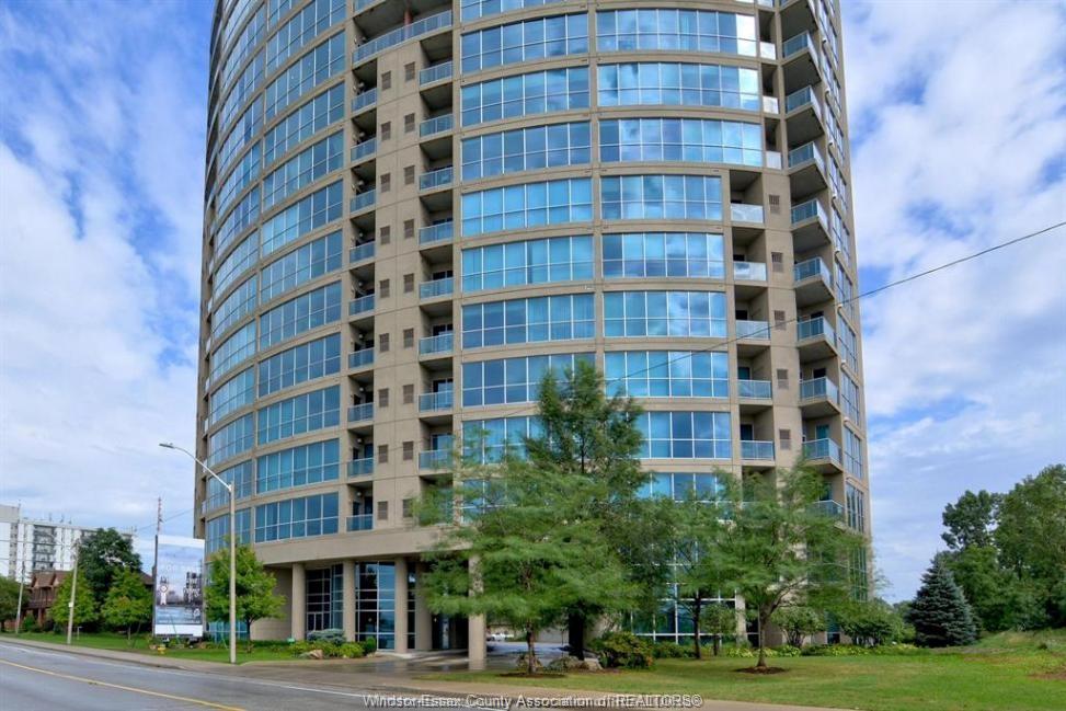 1225-riverside-dr-windsor-ontario-26018630