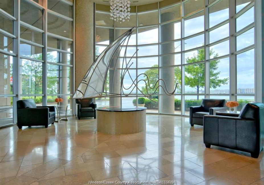 1225-riverside-dr-windsor-ontario-26018630