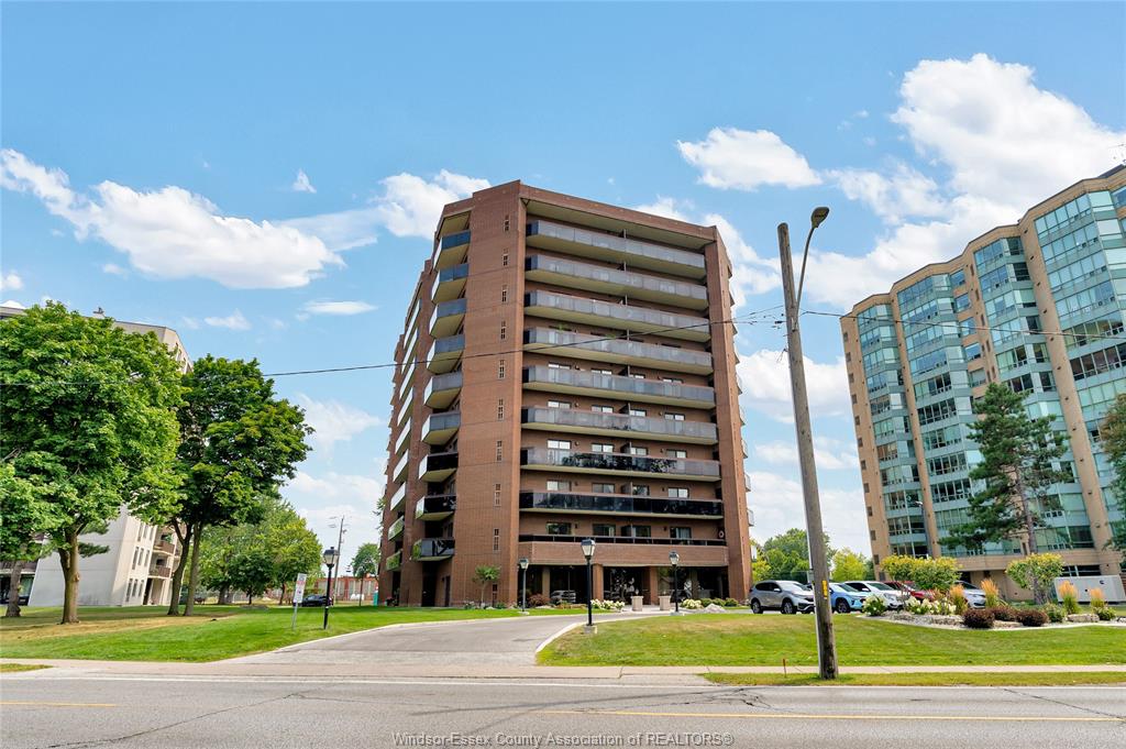 3663-riverside-drive-east-windsor-ontario-26018662