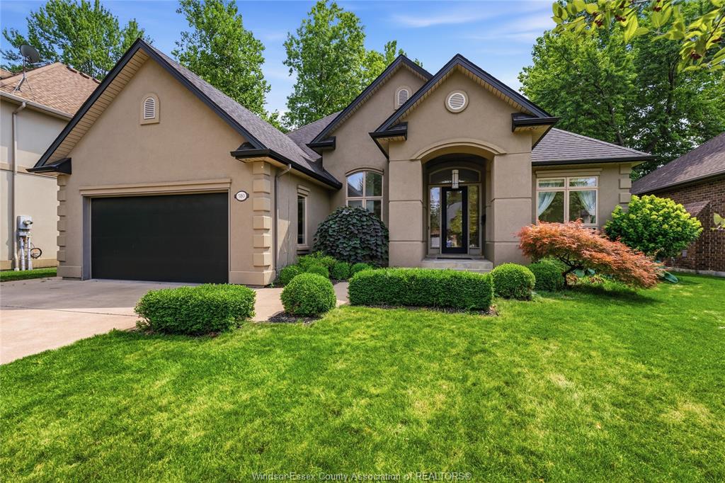 580-superior-lasalle-ontario-26018667