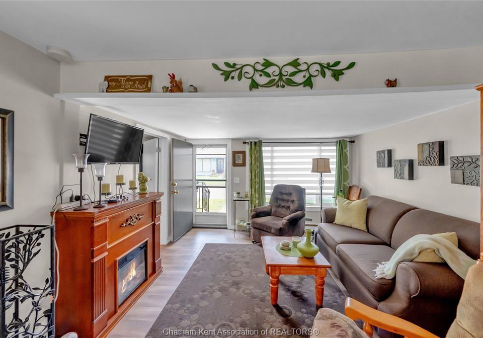 9-park-lane-chatham-ontario-26018668