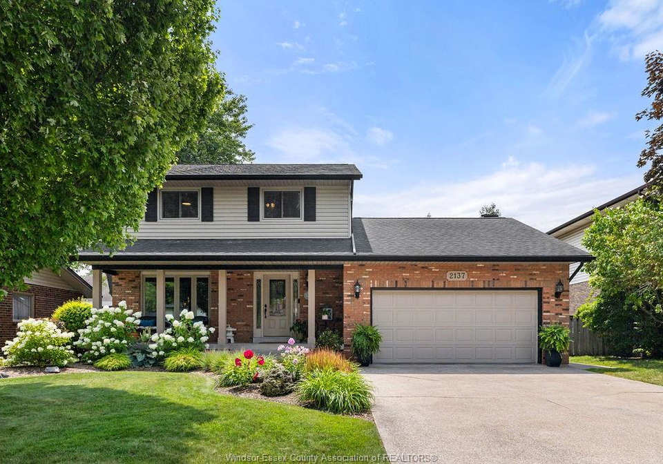 2137-edgemore-avenue-lasalle-ontario-26018671
