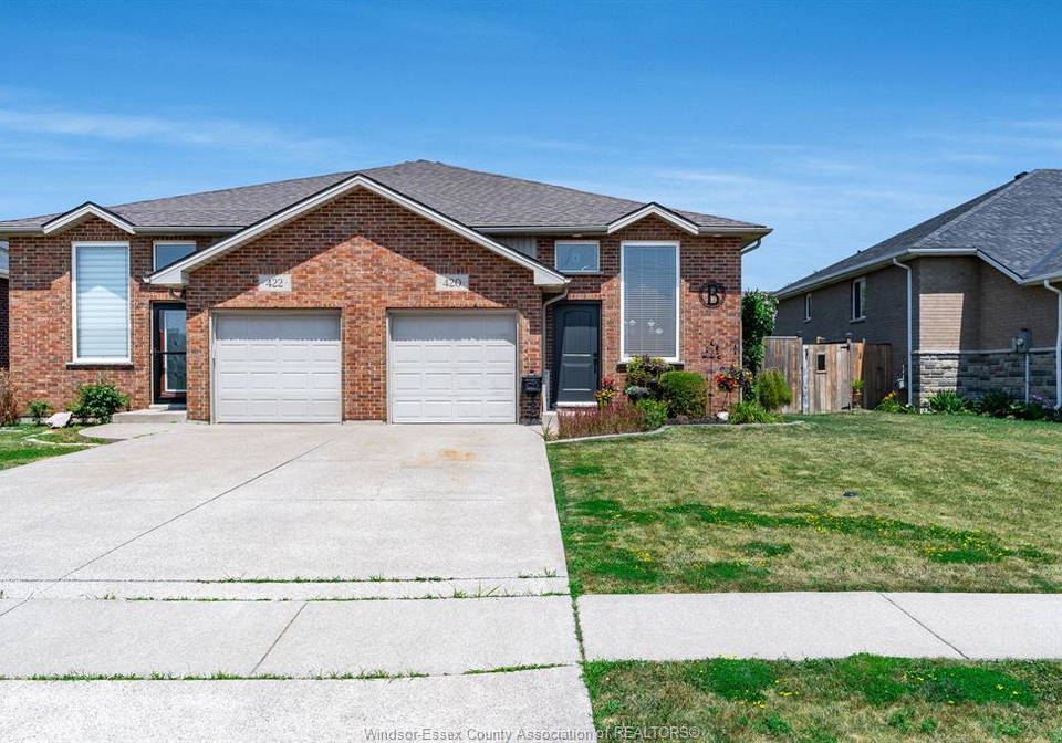 420-marla-crescent-lakeshore-ontario-26018676