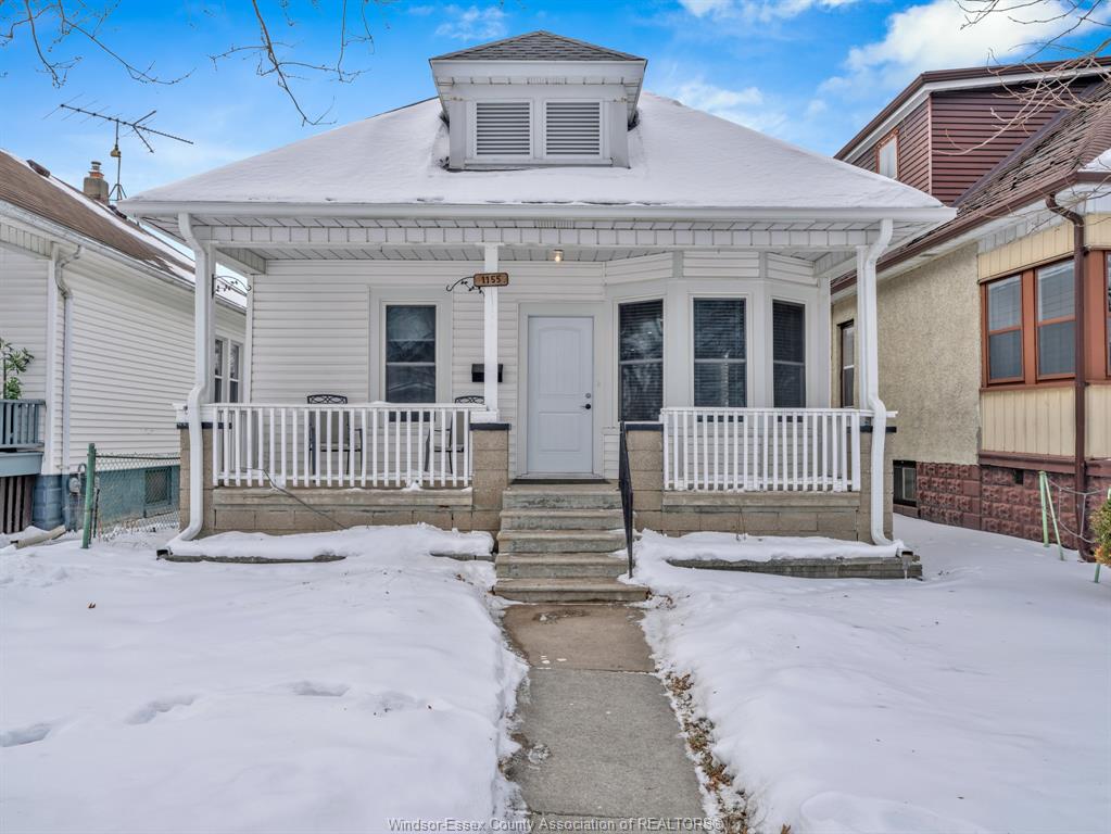 1155-moy-avenue-windsor-ontario-26018679