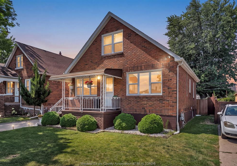 1873-alexis-road-windsor-ontario-26018684