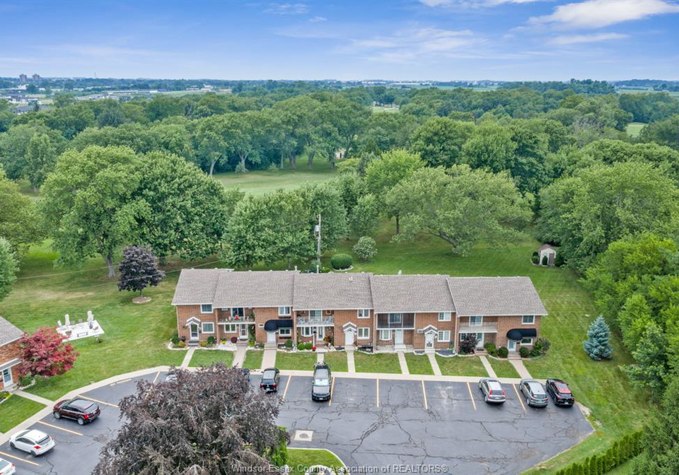 345-robson-road-leamington-ontario-26018689