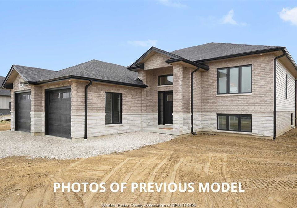 95-fenceline-drive-chatham-ontario-26018690